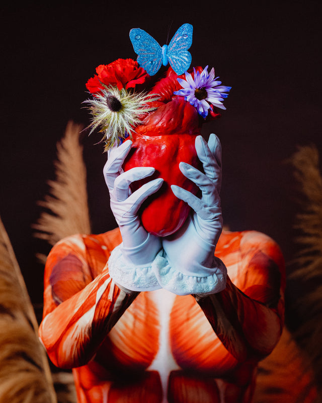 Celia Photographs Her Colorful Self-Portrait Series With The Raven’s Sound Trigger Mode